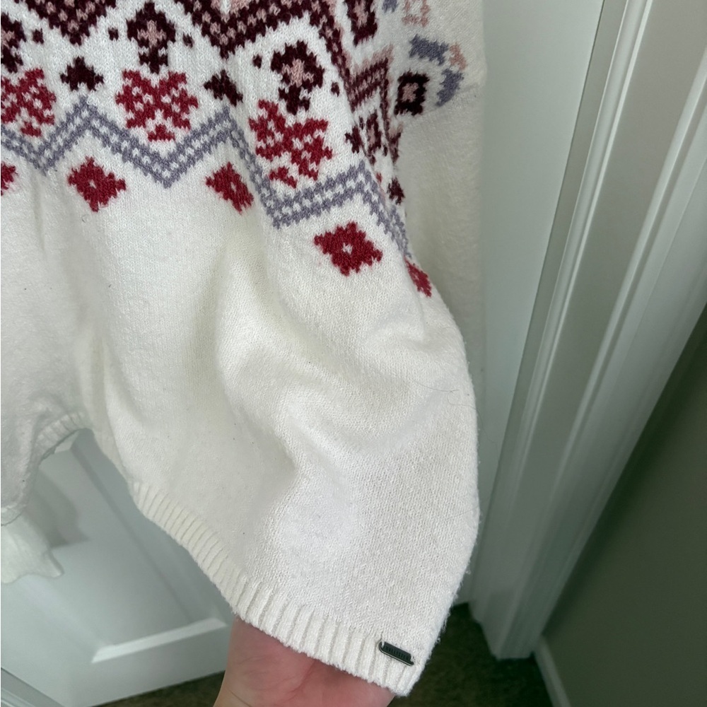 Hollister Mockneck Cropped Holiday Winter Festive Sweater Women’s Large Cozy - Picture 3 of 6